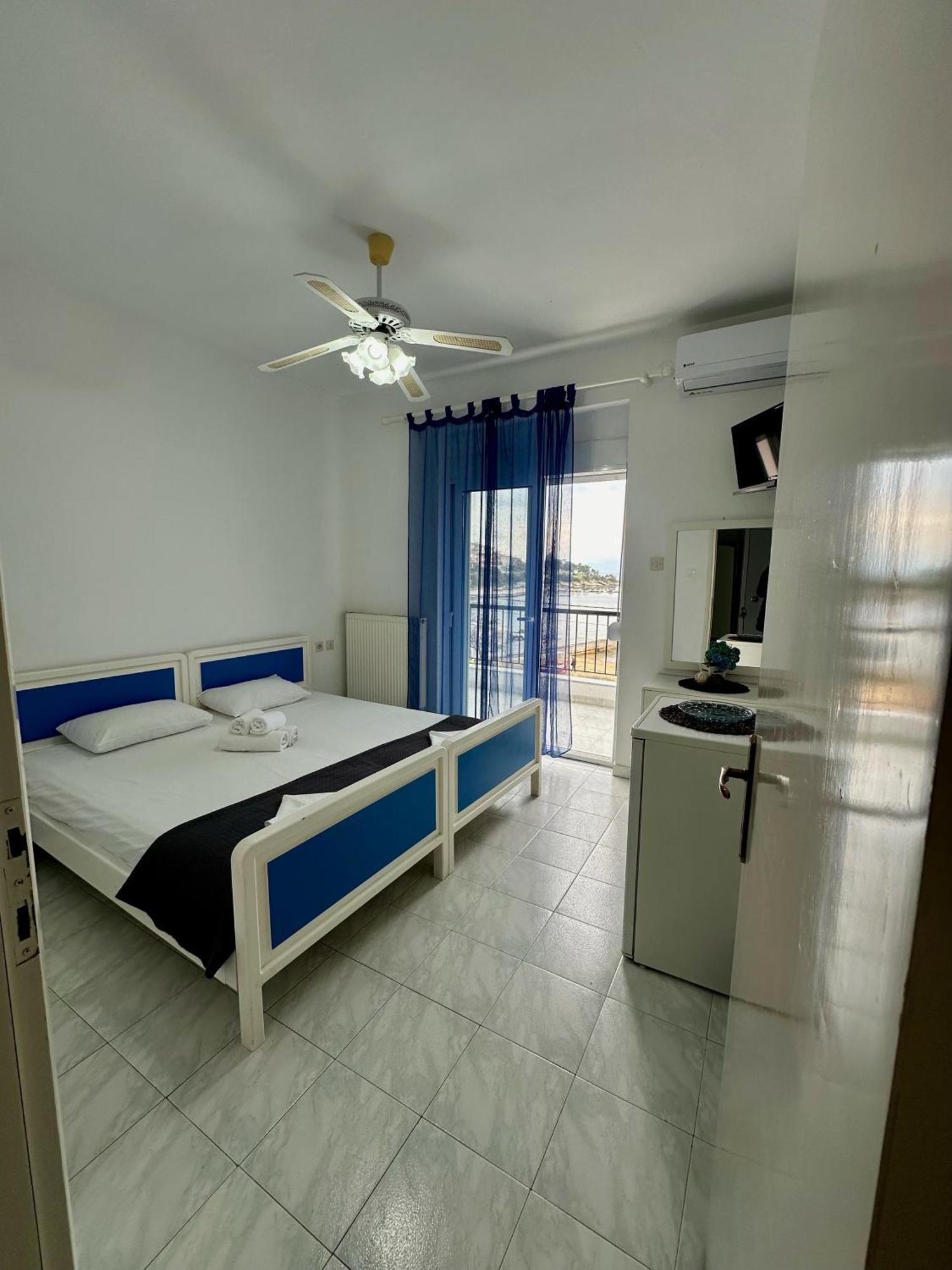 Hotel Elena Pyrgadikia Exterior photo