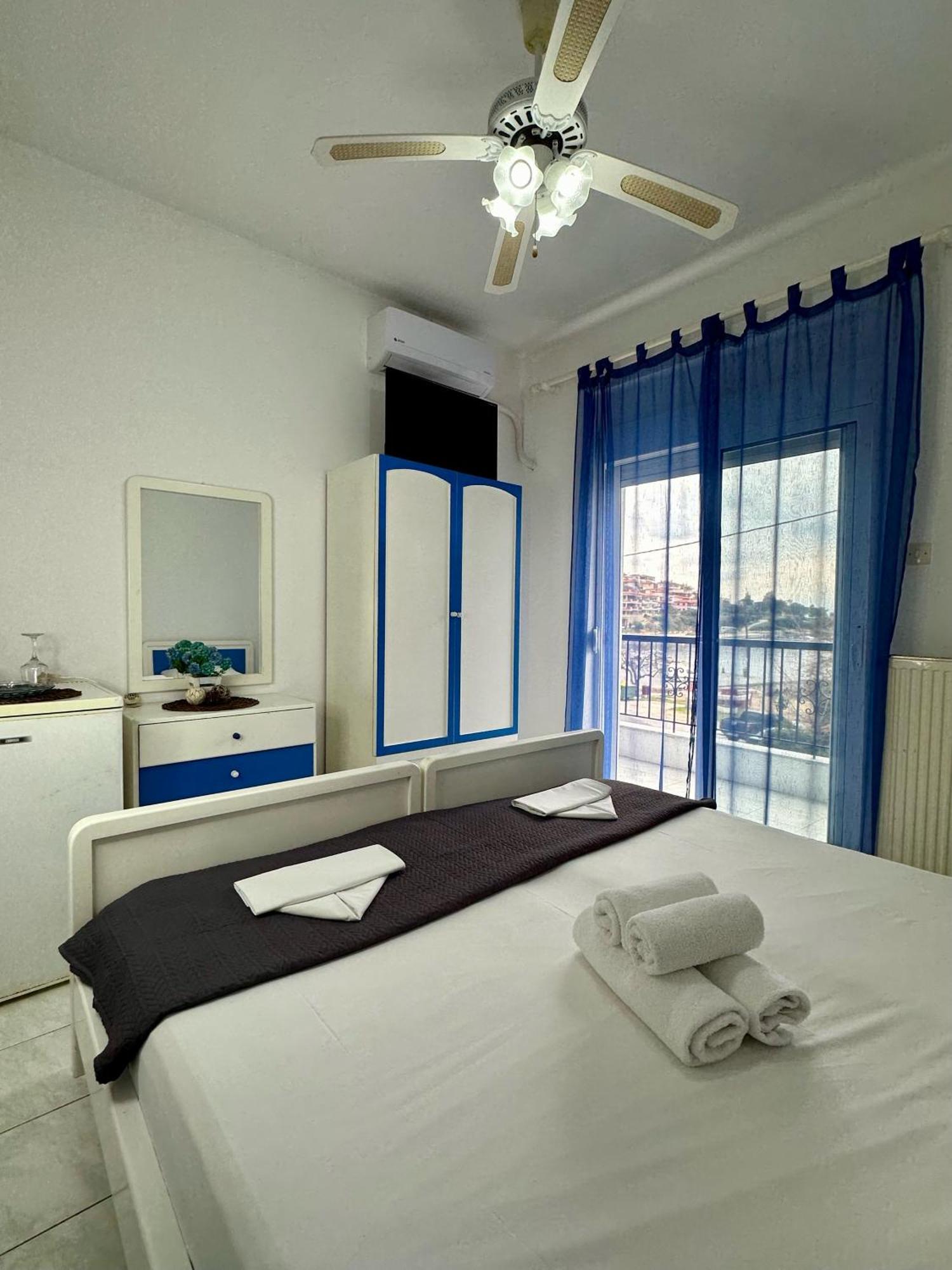 Hotel Elena Pyrgadikia Exterior photo